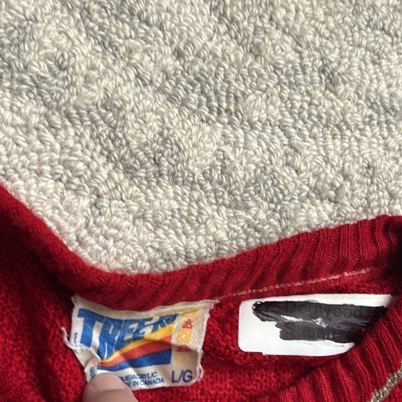 Vintage Red Knit Sweater Size Large - Picture 4 of 5